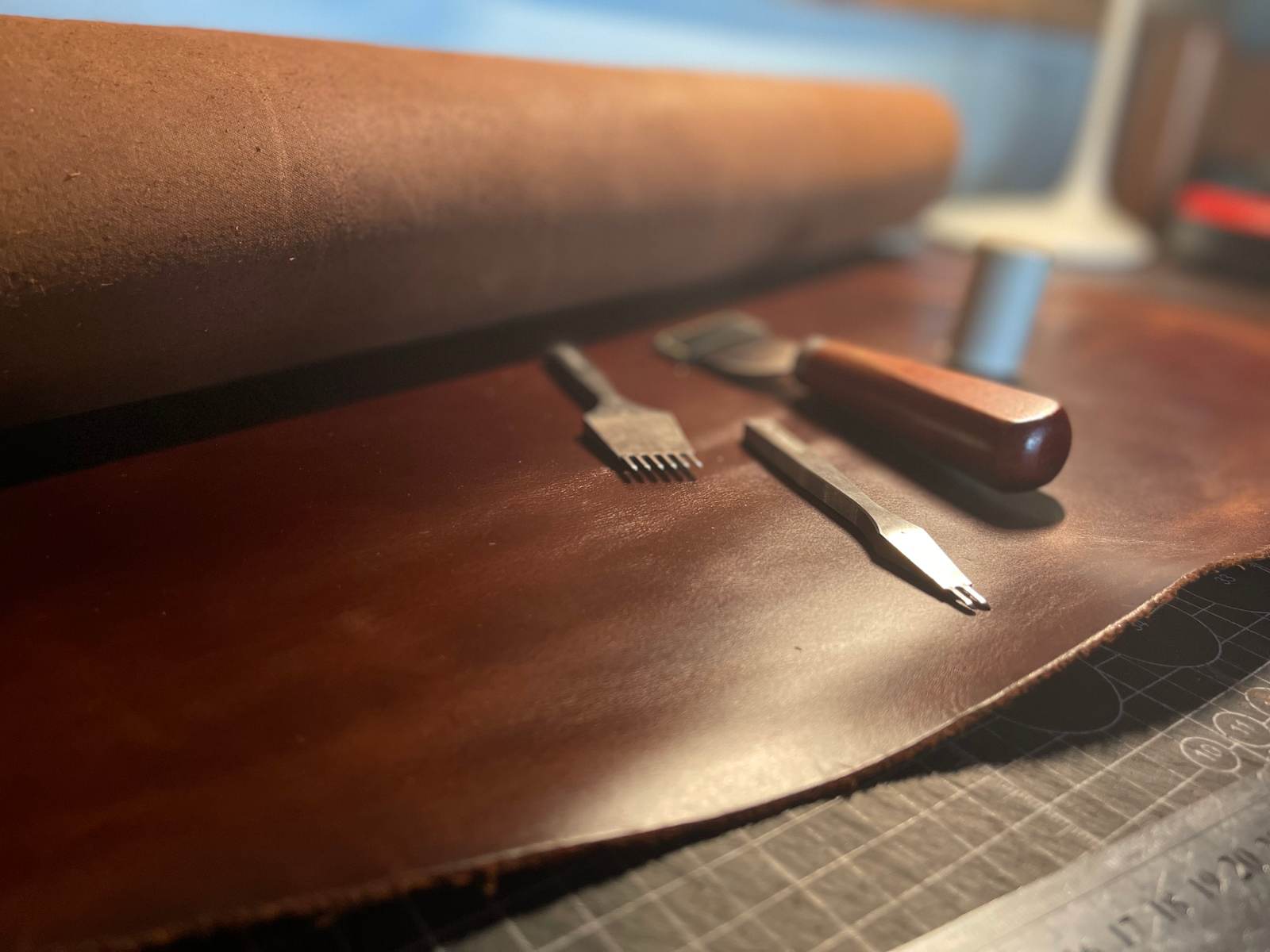AandsCrafts handmade leather goods showcase